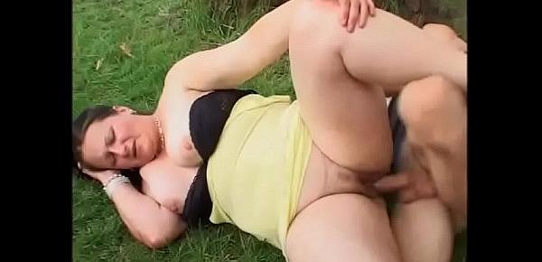  Sexy and hot chubby women legs wide open Vol. 6